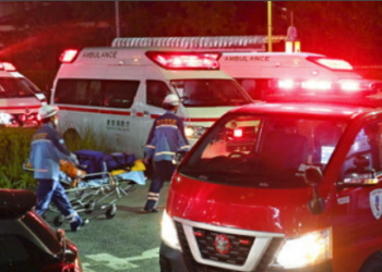 Các nạn nhân được đưa đi cấp cứu