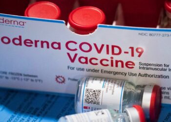 Thuỵ Điển đình chỉ việc tiêm vaccine Moderna cho người trẻ tuổi