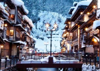 10 địa điểm du lịch mùa đông thú vị tại Nhật Bản 2021 – 2022