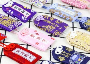 Các loại bùa may mắn ở Nhật Bản
