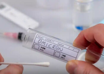 Biến thể Omicron: Nhiều đột biến nhất của SARS-CoV-2, triệu chứng ra sao?