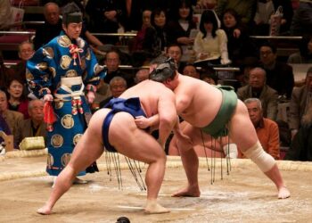 Những sự thật thú vị về Sumo – môn đấu vật truyền thống Nhật bản