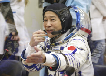 Tỷ phú Nhật Bản khởi hành lên Trạm vũ trụ quốc tế