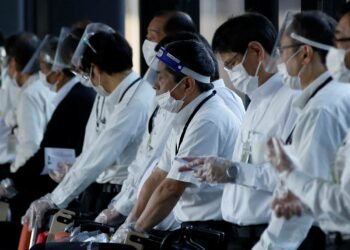 Sau một tháng thay đổi quy định, ai có thể nhập cảnh vào Nhật Bản?