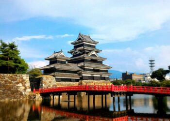 10 lâu đài không thể bỏ qua ở Nhật Bản (p.1)