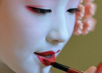 Sự khác biệt giữa Geisha, Maiko và Geiko là gì?