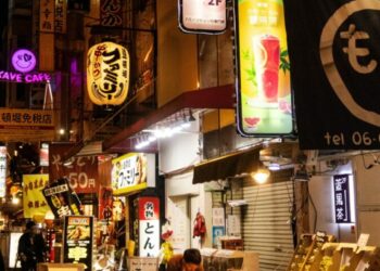 Những khu phố ẩm thực nổi tiếng ở Nhật Bản